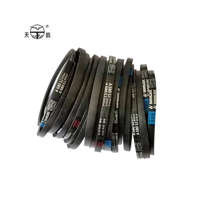 Три клиновых ремня